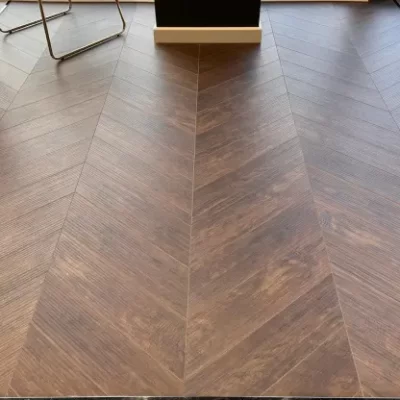 versailles frances chevron